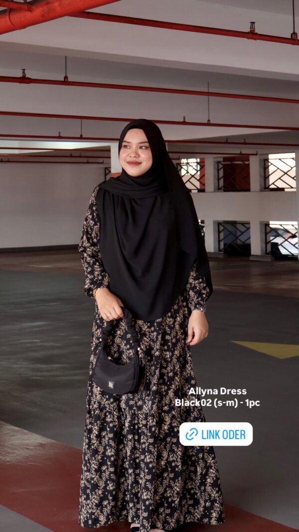 SAMPLE SALE (rm39) - Image 8