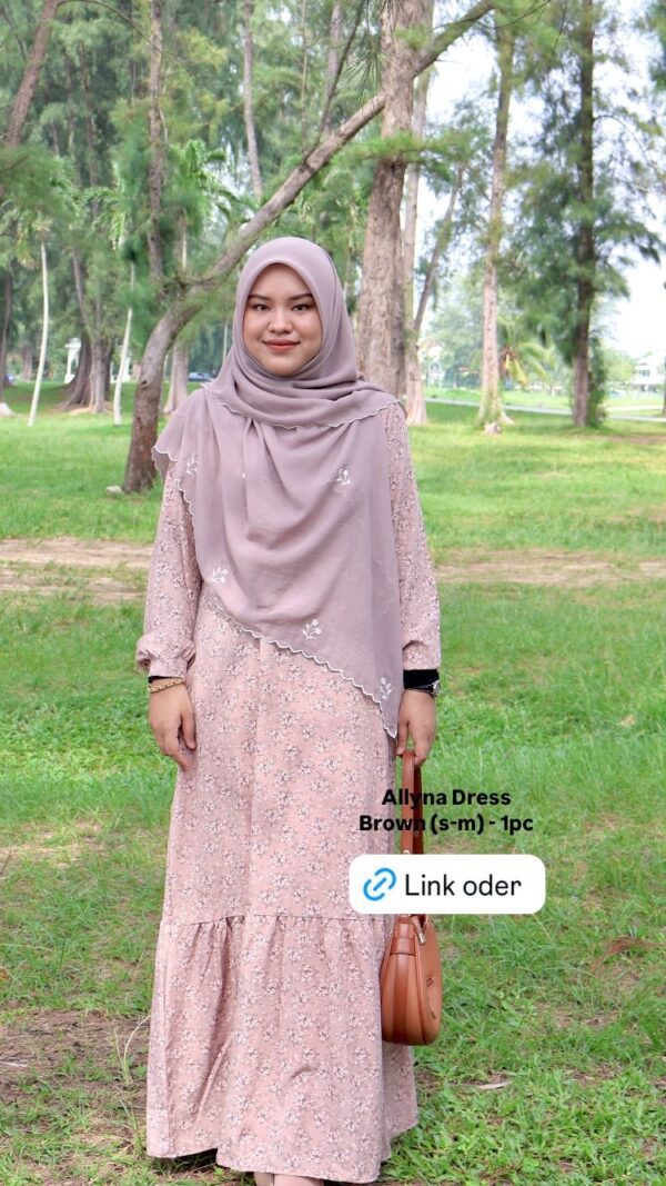SAMPLE SALE (rm39) - Image 9